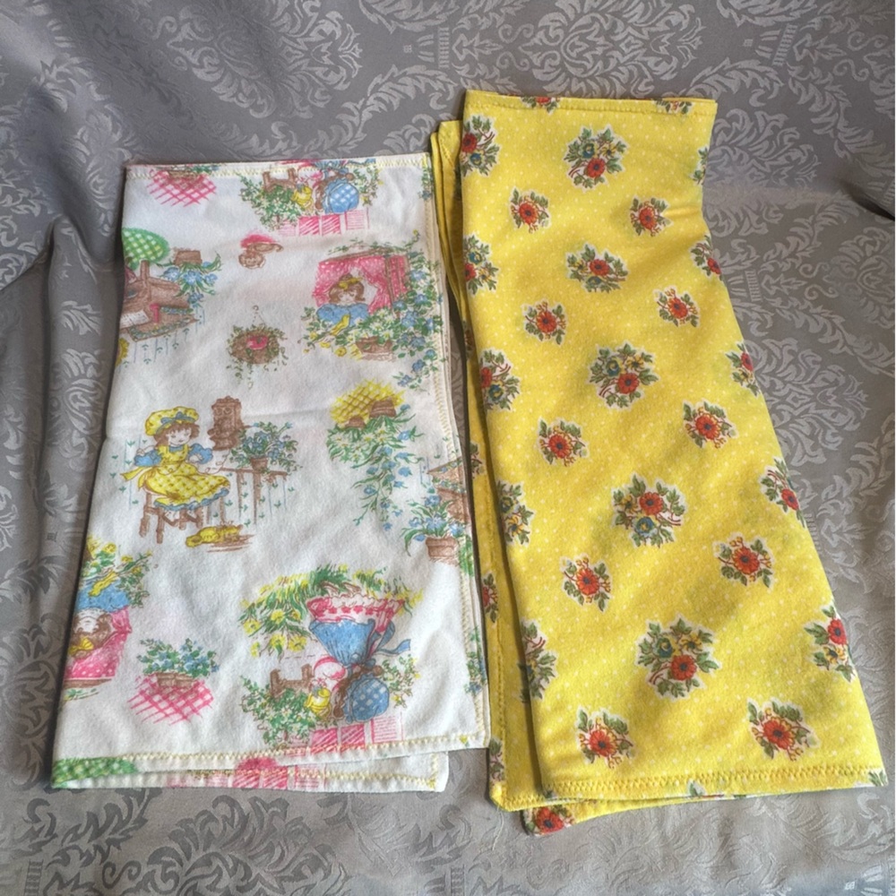 Vintage 80s 90s Baby Girl Receiving Blanket Floral Country Cottage Lot of 2